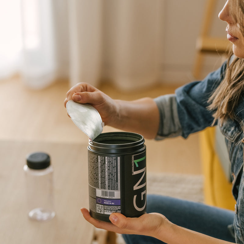 Incarca imaginea in galerie, GN1 360g 30 serv Genius Nutrition - Supliment nutritiv complet care contine vitamine, minerale, plante adaptogene, enzime digestive si probiotice, pentru a sustine sanatatea sistemului imunitar, hormonal si digestiv cu aroma de citrus apple